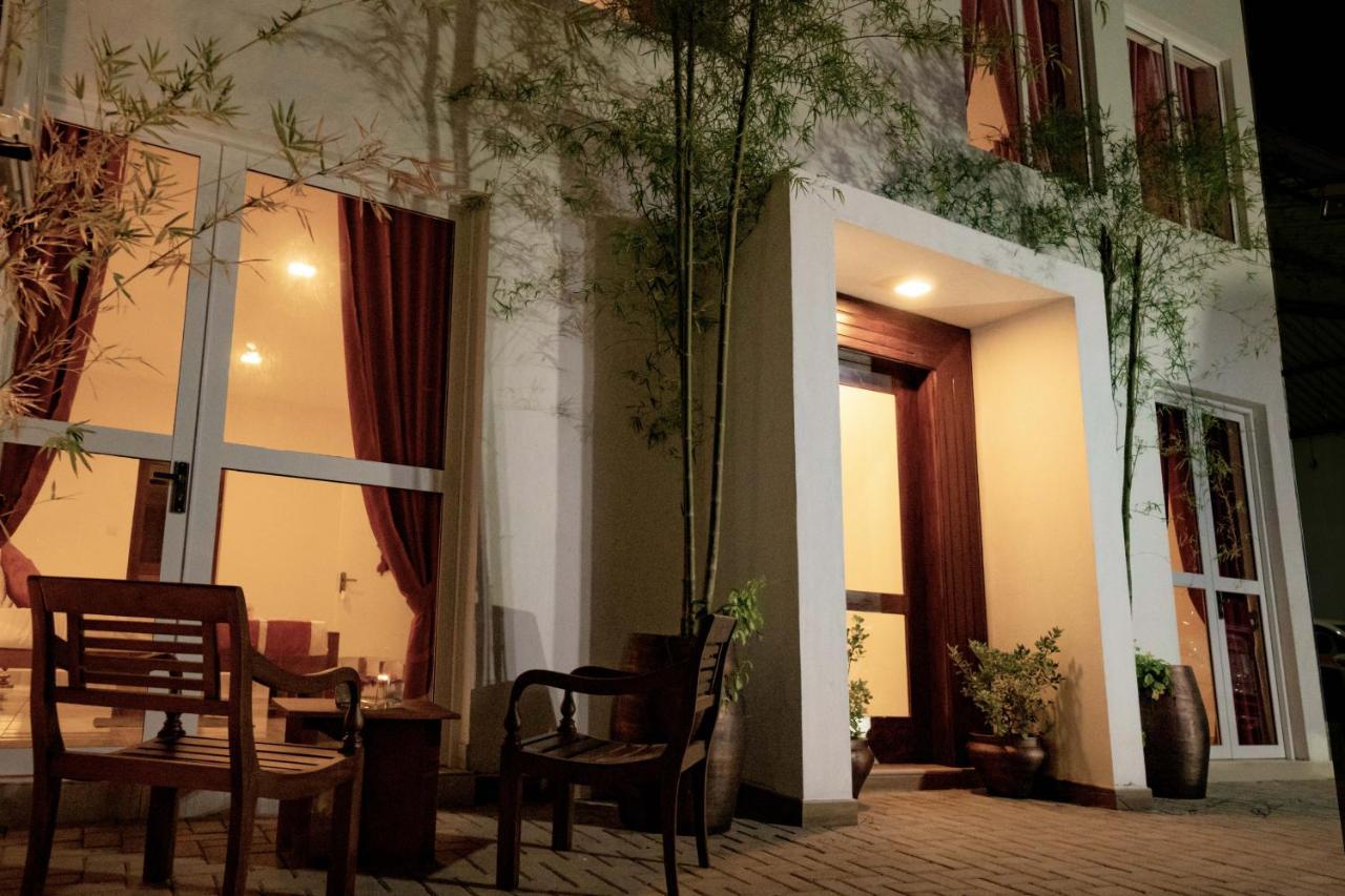 Bohemian Hotel - Negombo Kurana Katunayaka Exterior foto